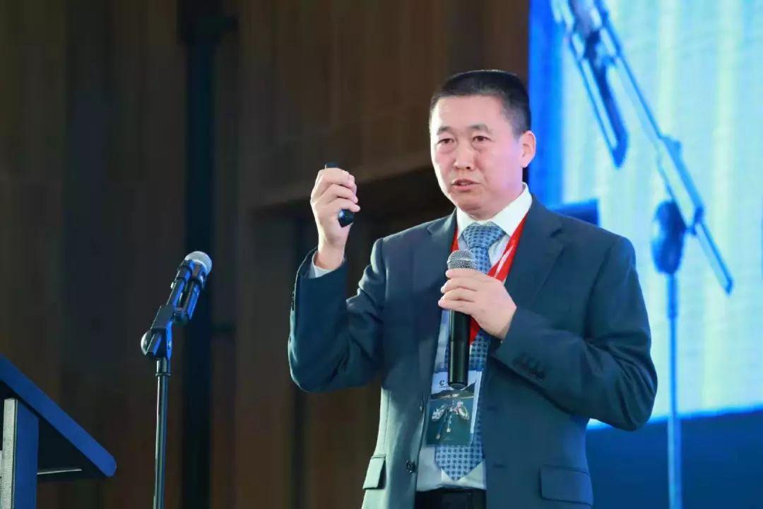 探索未來(lái)，2025新奧全年資料大全網(wǎng)址——一站式獲取所有信息，探索未來(lái)，2025新奧全年資料大全網(wǎng)址——信息一站式獲取門戶