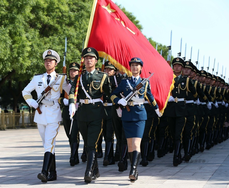 檢閱女兵儀仗隊(duì)，榮耀與力量的展現(xiàn)，檢閱女兵儀仗隊(duì)，榮耀與力量的璀璨瞬間