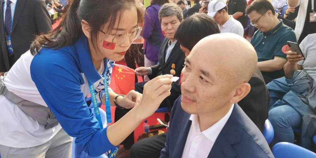 國慶閱兵視頻2019，回顧盛況，完整視頻再現(xiàn)輝煌，2019國慶閱兵回顧，盛況再現(xiàn)，輝煌視頻展現(xiàn)