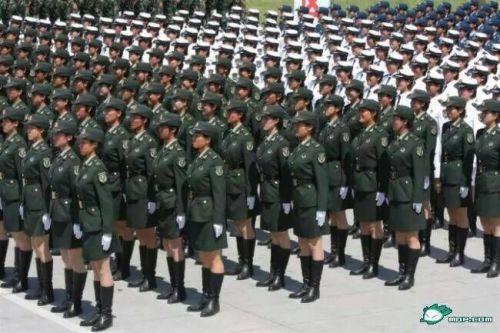 女生怎樣才能當(dāng)兵，女生當(dāng)兵，實(shí)現(xiàn)夢(mèng)想的條件與路徑