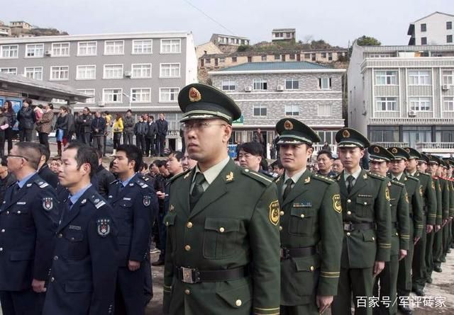 警備區(qū)權(quán)力詳解，究竟權(quán)力大小如何？，警備區(qū)權(quán)力深度解析，權(quán)力范圍與大小揭秘
