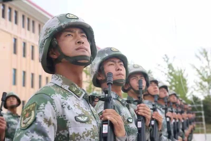 震撼全球，2019年國(guó)慶大閱兵完整版回顧與解析，震撼全球！2019年國(guó)慶大閱兵全景回顧與深度解析