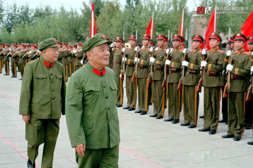 解放軍儀仗隊表演視頻，展現(xiàn)榮耀與力量，解放軍儀仗隊榮耀與力量的震撼表演視頻
