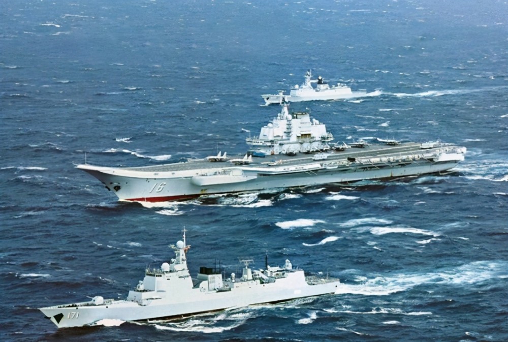 山東艦與伊麗莎白女王號，兩大戰(zhàn)艦的對比，山東艦與伊麗莎白女王號戰(zhàn)艦對比解析